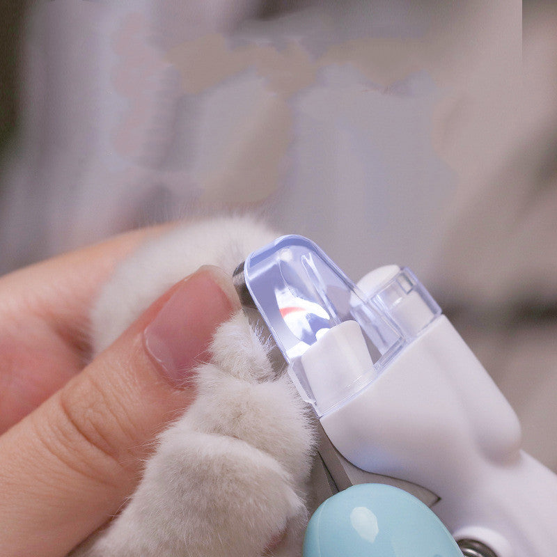 Professional Pet Nail Clippers with LED Light for Safe and Precise Grooming